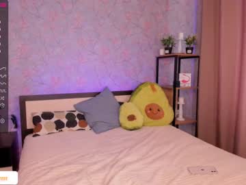 Naked cam tranny salimur image #3045985