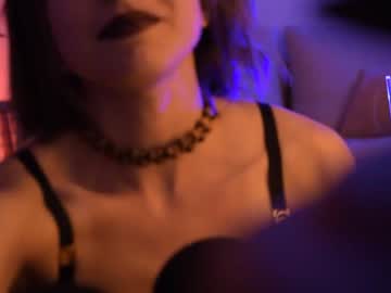 Naked cam girl lizmreow image #1228236