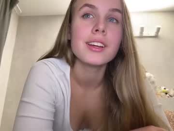 Naked cam girl gosssip image #3622750