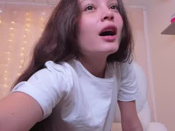 Naked cam girl urlittlegirl_ image #1120995