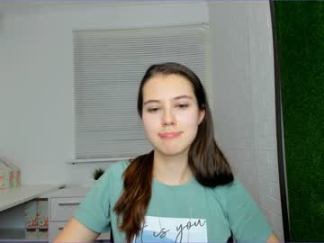Naked cam girl carolineprise image #713716