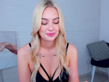 Naked cam girl 8a8y_nura image #1653506