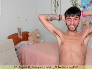 Naked cam couple angela007_ image #2305336