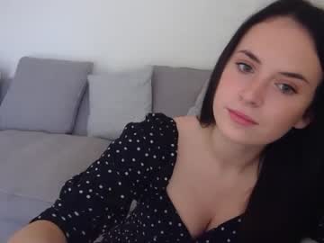 Naked cam girl skylamayxx image #80565
