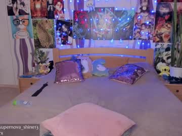 Naked cam girl danikanappi image #3385030