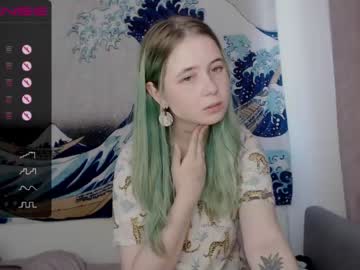 Naked cam girl yoliverse image #2622794
