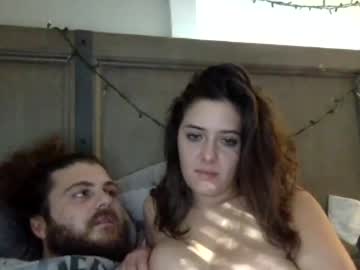 Naked cam couple slutsmcgee123 image #817050