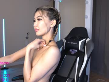 Naked cam girl lindamei image #1176160