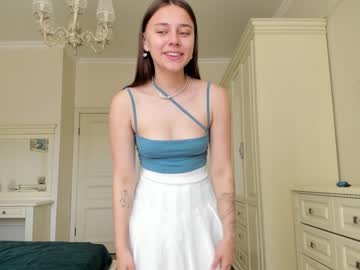Naked cam girl eleonora_linn image #2307866
