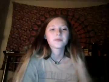 Naked cam girl shybaby21 image #3956293
