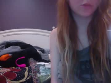 Naked cam girl georgieveee image #1249321