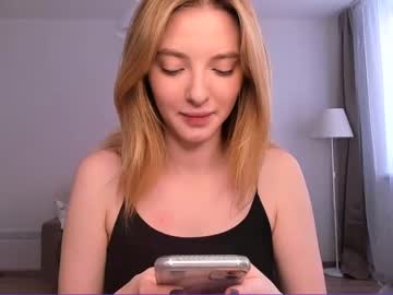 Naked cam girl olli_ver image #3089265