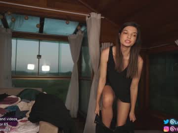 Naked cam girl loollypop24 image #2311233
