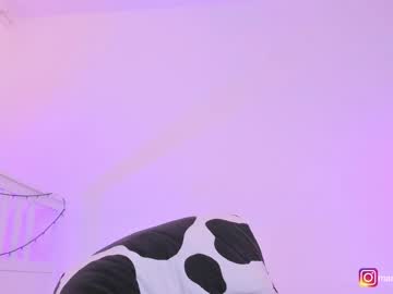 Naked cam girl mango_shake image #1003979