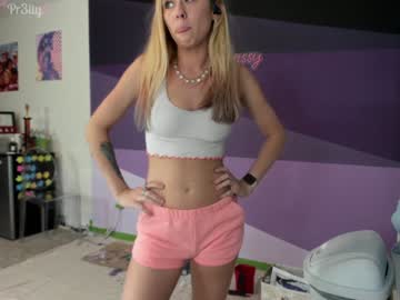 Naked cam girl pr3ttyp1nkpussy image #2700509