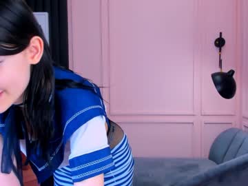 Naked cam girl lola_taomi image #1417385