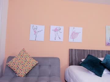 Naked cam girl letiziafulkers1 image #2050920