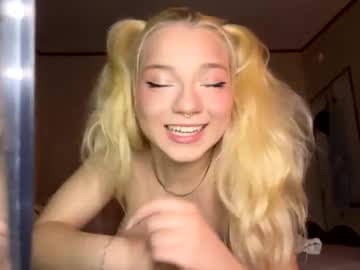 Naked cam girl amaliediaz image #4042236