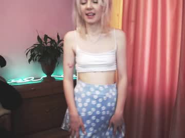 Naked cam girl joycewoker image #2372568