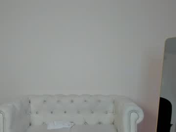 Naked cam girl oliviabr0wn image #3217959