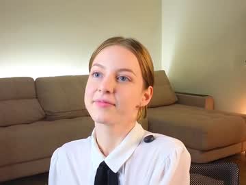 edacure naked cam