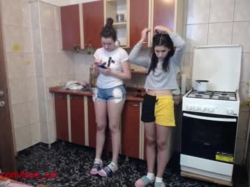 Naked cam couple iuliana32 image #655318