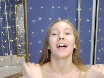 Naked cam girl teonasafina__ image #3367404