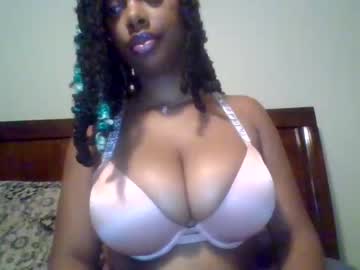 Naked cam girl edibletay7000 image #2371903