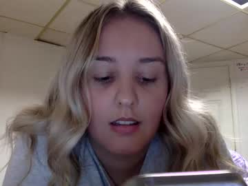 Naked cam girl candy_cloudsx image #3996290