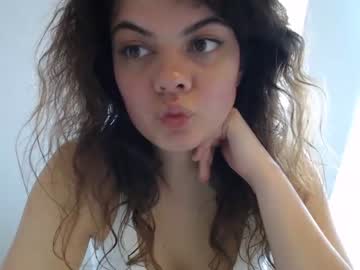Naked cam girl ocean_eyess_ image #1483065