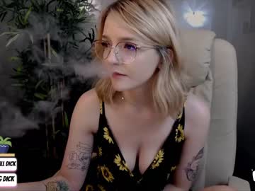 Naked cam girl ginger_pie image #2530459