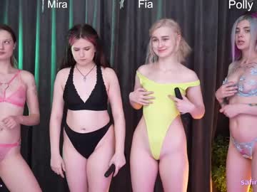 Naked cam girl safinna image #2076126