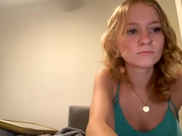 Naked cam girl princesscandytits69 image #4016137