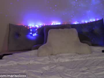 Naked cam girl mari_and_jandro image #3568660