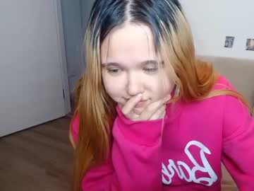 Naked cam girl selena_hearts image #3969906
