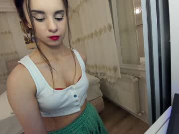 Naked cam girl ehotlovea image #3330209