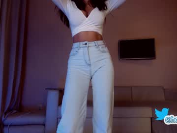 Naked cam girl hollyextra image #3149805