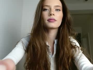 Naked cam girl isia_slay image #2511509