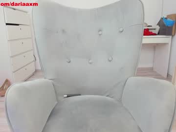 Naked cam girl dariaa_doll image #190204