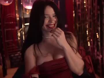 Naked cam girl lucieoude_ image #503224