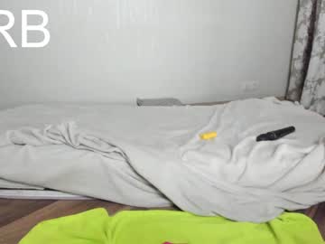 Naked cam girl honey_sunshine image #3027364