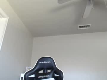 Naked cam girl miss_bee image #2891332