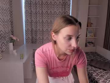 Naked cam girl loisbanwell image #4034194