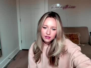Naked cam girl texasthicc image #3092719