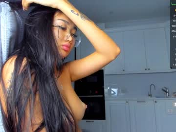 Naked cam girl miyong_7 image #983954