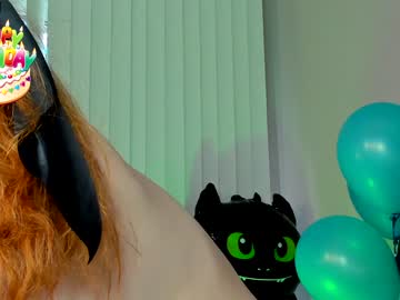 Naked cam girl leo_lilly image #2030063