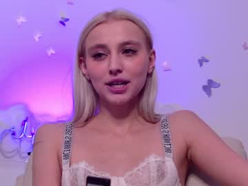 Naked cam girl shycinderella image #1585597