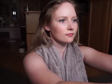 Naked cam girl artesoft image #2742258