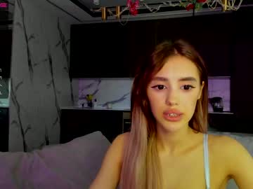 Naked cam girl angella_kleee image #2185585