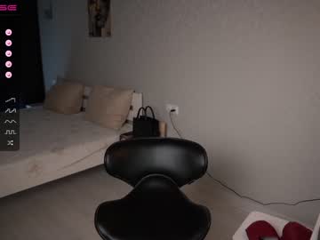 Naked cam girl jannetfox image #2410379